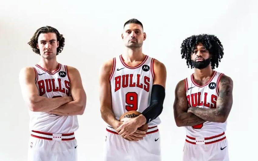 吉迪还在长高2.03米貌似掺水芝媒预测新赛季18+9+8入全明星