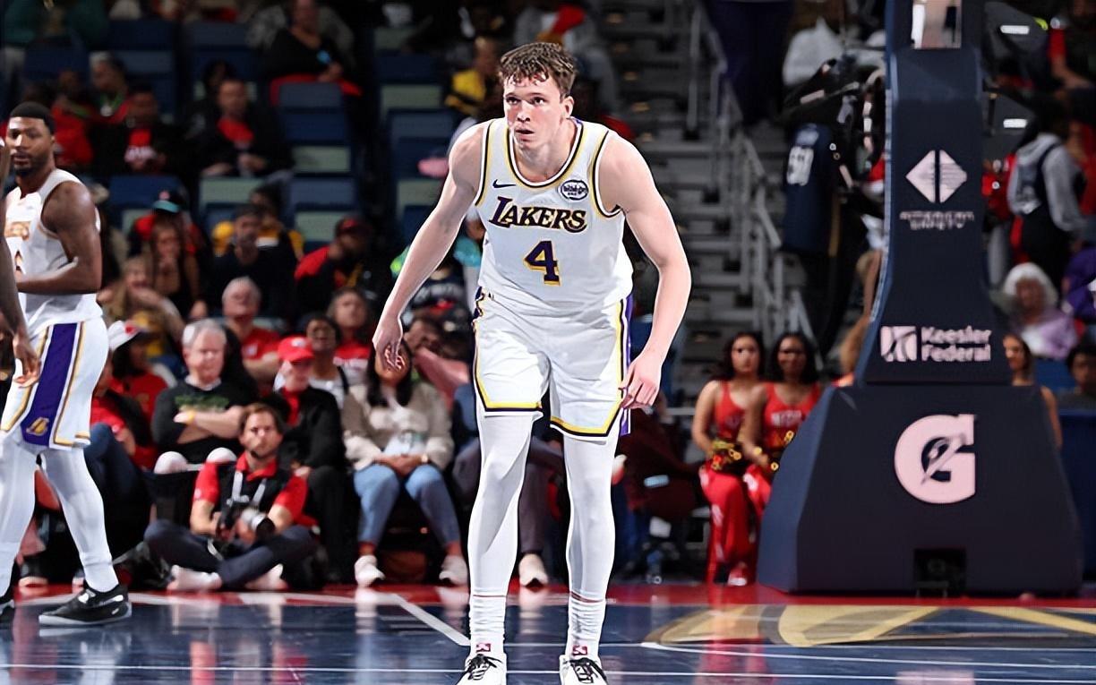 又一次打出了平庸的表现，湖人侧翼新星还是没有抓住宝贵的机会