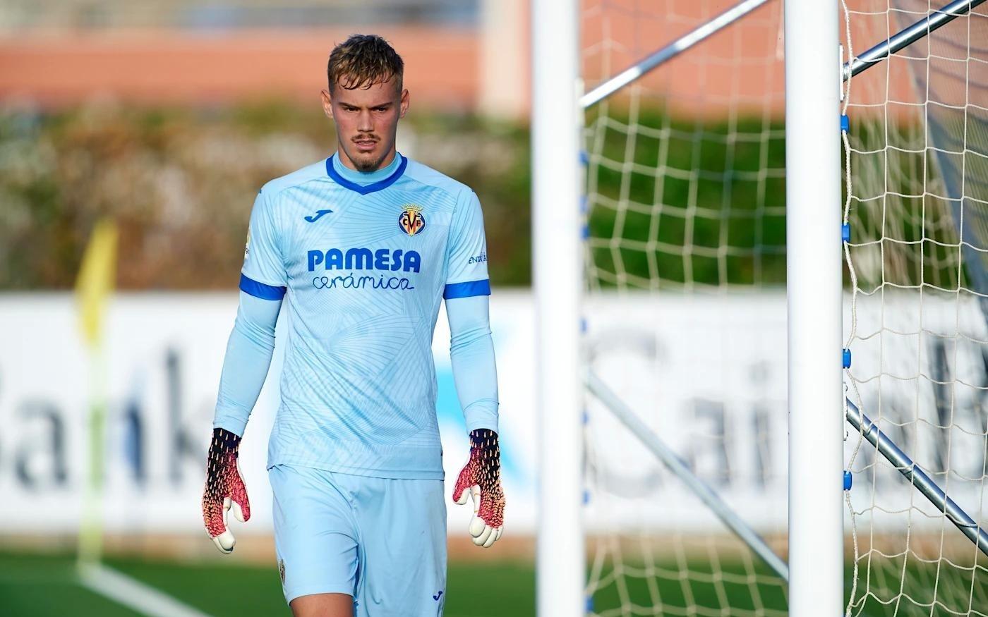 切尔西门将约恩森：我的偶像是诺伊尔瑟洛特曾经是我室友