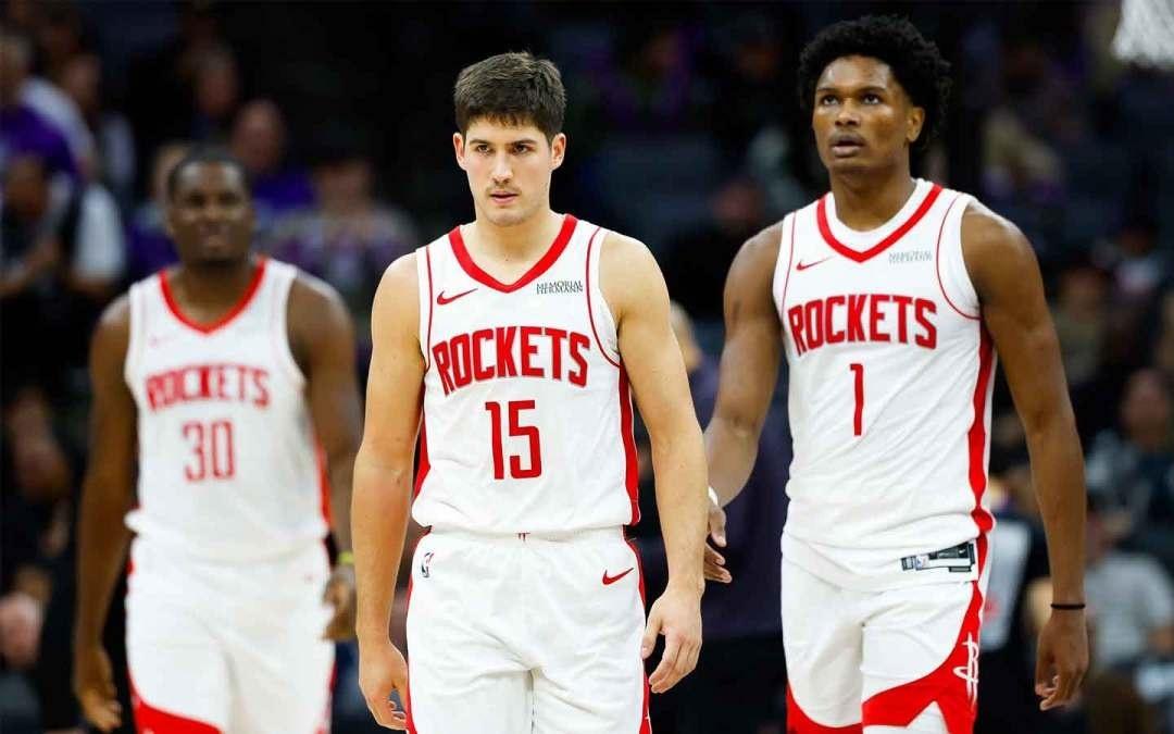 火箭队低迷状态进入圣诞大战，詹姆斯带领湖人队将暴露他们的弱点