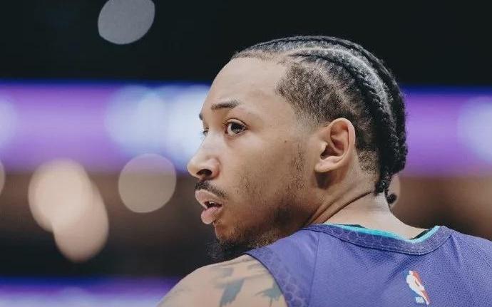 突发！签下了！全美第一SG！恭喜湖人！