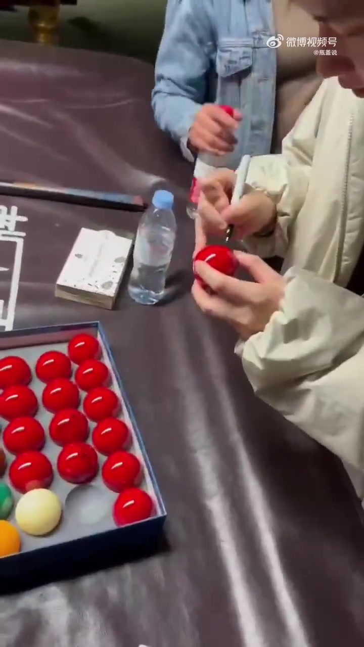 50万镑怎么花赵心童调侃：50万已经花