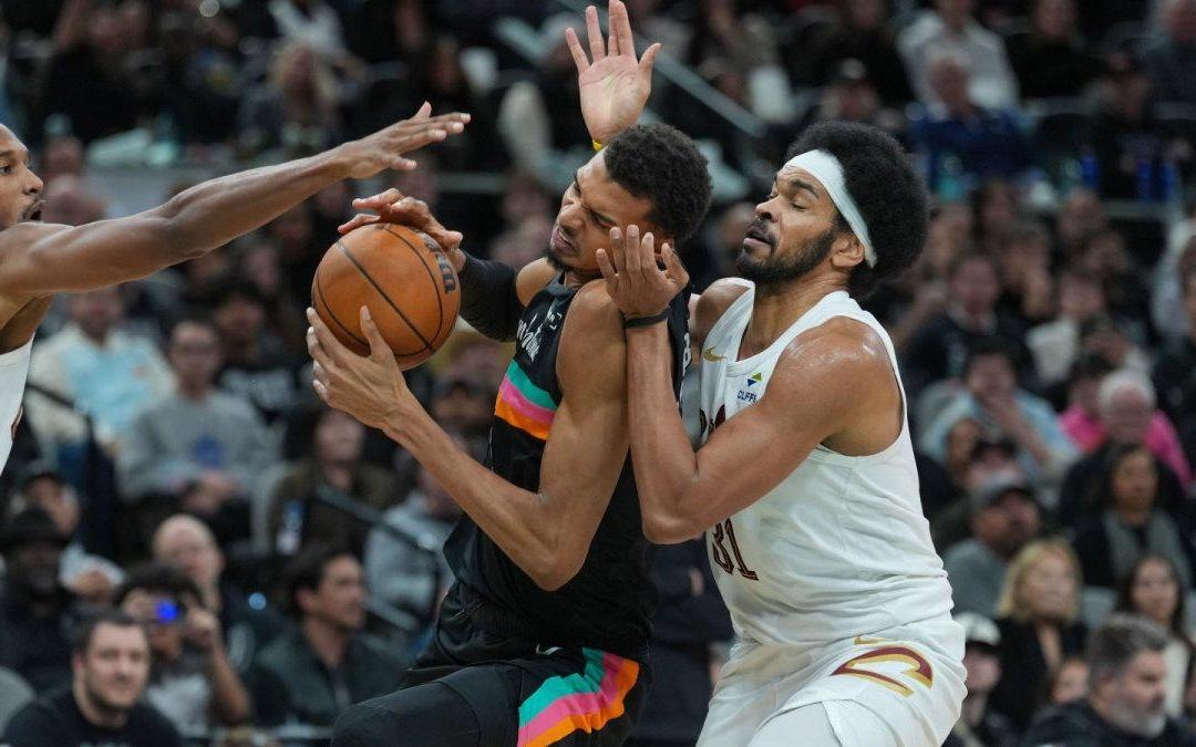 要冷静，马刺队文班亚马透露了主教练关于如何屏蔽外界干扰的建议