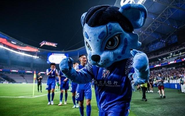 记者：中超越来越放开，申花主场卖了4500张球票给客队蓉城球迷