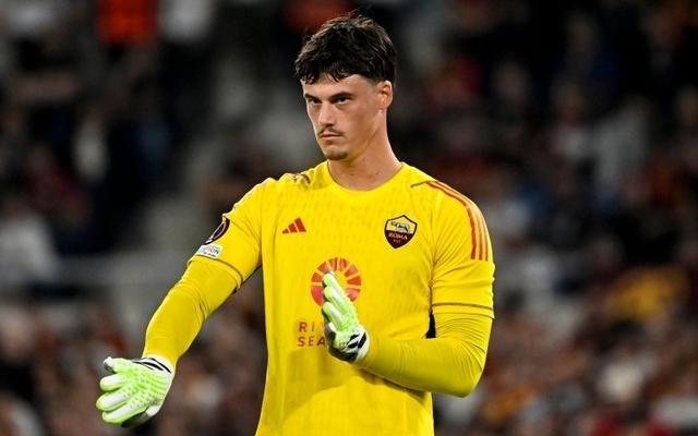 罗马门将斯维拉尔2025年联赛完成15次零封，五大联赛门将最多