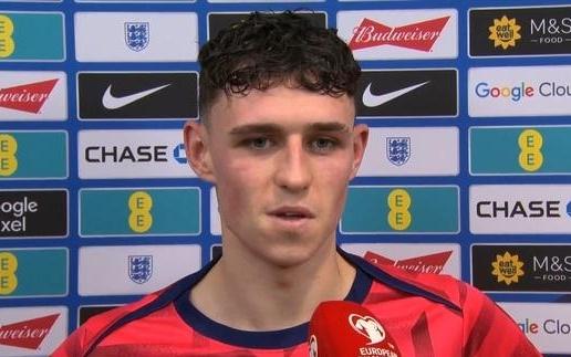 福登：很高兴能以一个类似伪9号的角色上场，我很享受