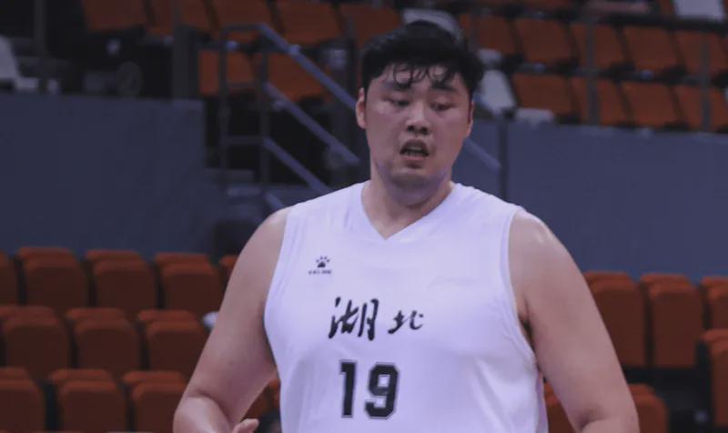 开劳斯莱斯从CBA打到NBL，李月汝前男友赵义明令人叹息