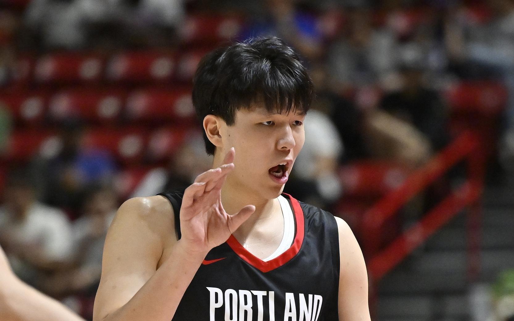 波特兰媒体：杨瀚森被波斯特打爆，抢篮板卡位显得力不从心