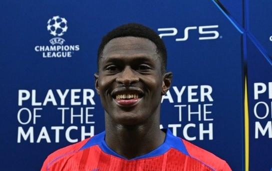 门德斯：会尽自己所能帮助球队，该赛季会面临更多挑战