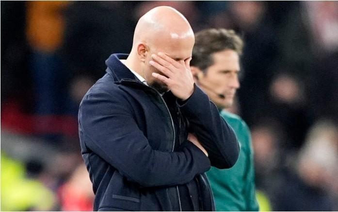 利物浦195354赛季一度15场不胜且10负最终降级，目前12场9负