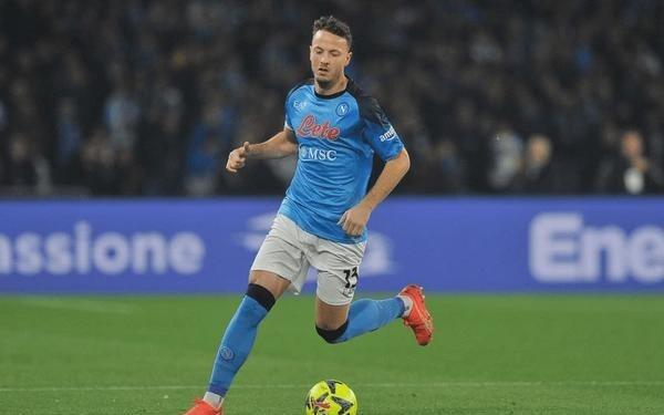 意天空：那不勒斯中卫拉赫马尼在国家队受伤，将接受核磁检查