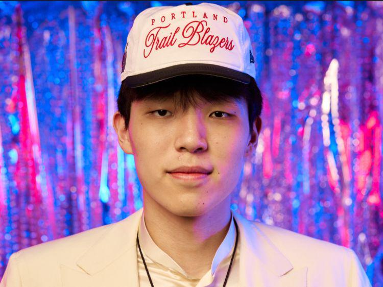 青岛总经理开拓者给杨瀚森的买断费还不够小杨他这几年的伙食费