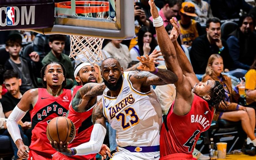 51000分里程碑！美媒再赞勒布朗GOAT41岁后场均25.6+7.2+7.2超猛