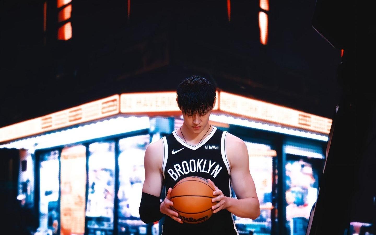 曾凡博社媒晒加盟篮网定妆照：我会去全力追赶这个夏天