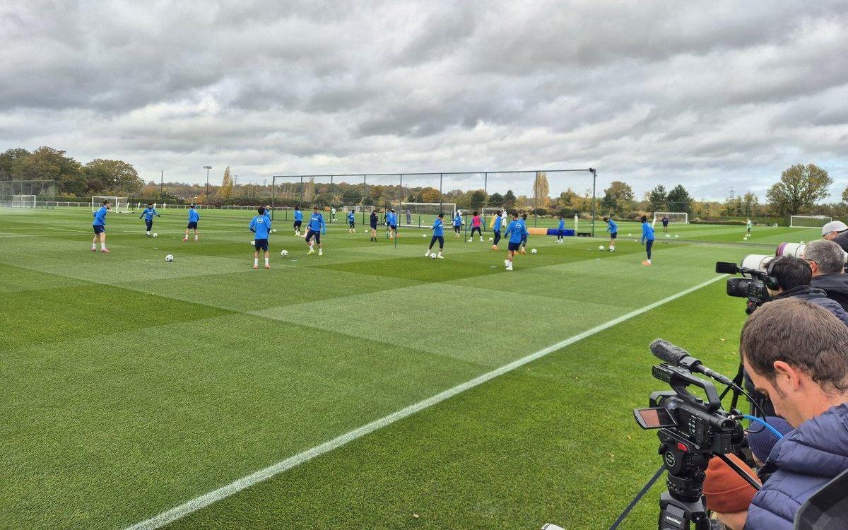 首席跟队：贝里瓦尔和斯彭斯都没有参