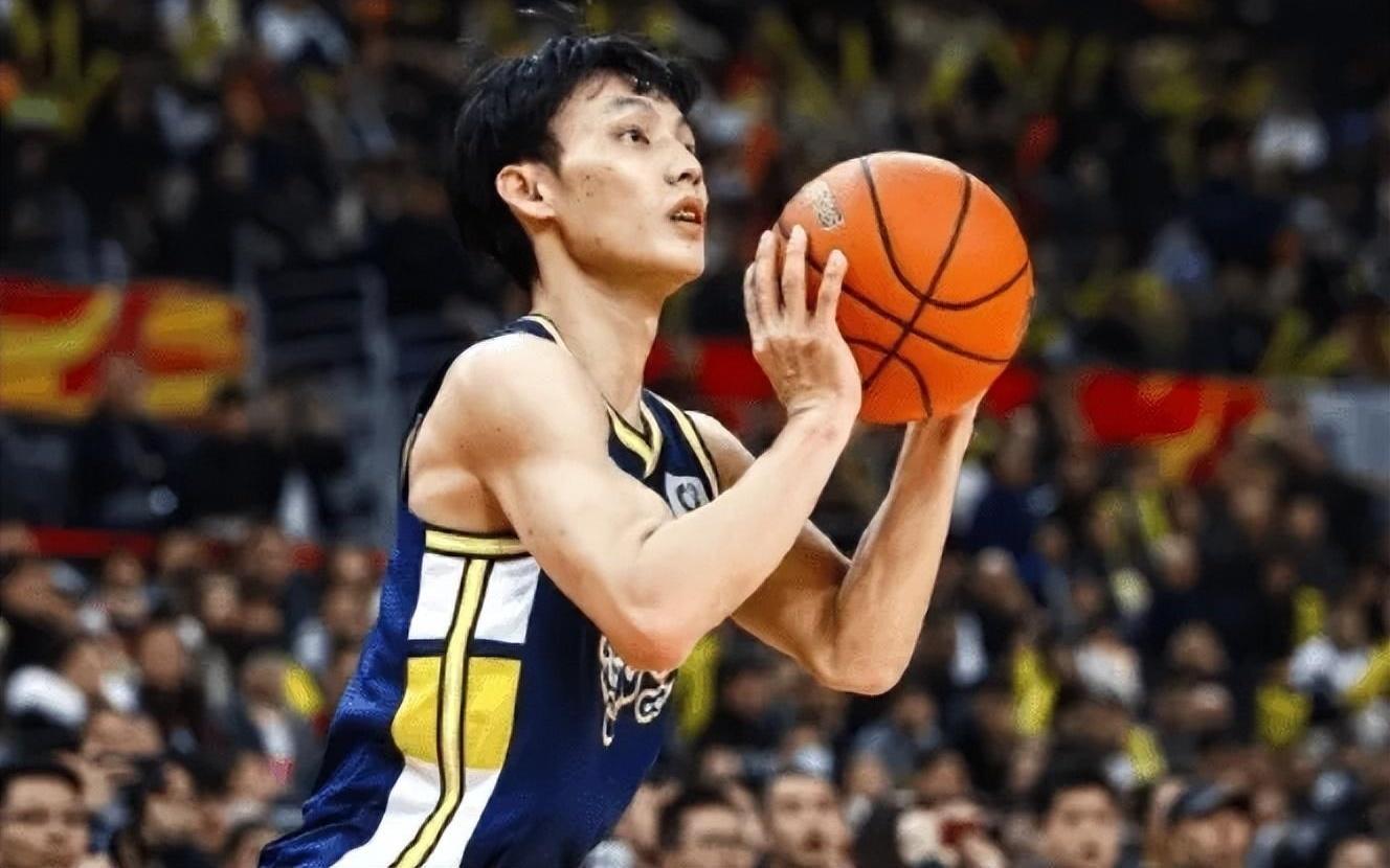 徐杰伤情出炉！骨头和韧带无碍，只是硬伤，正好休养一下！