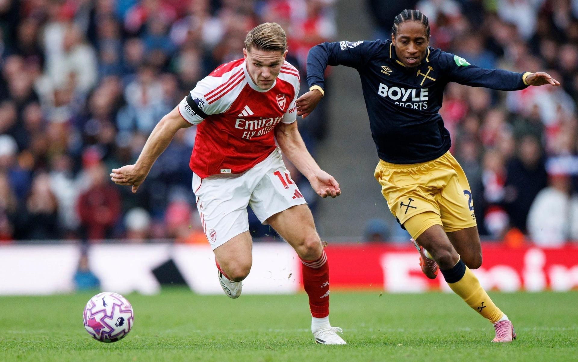 电讯报：哲凯赖什本赛季射门等多项数据相比上赛季显著下降