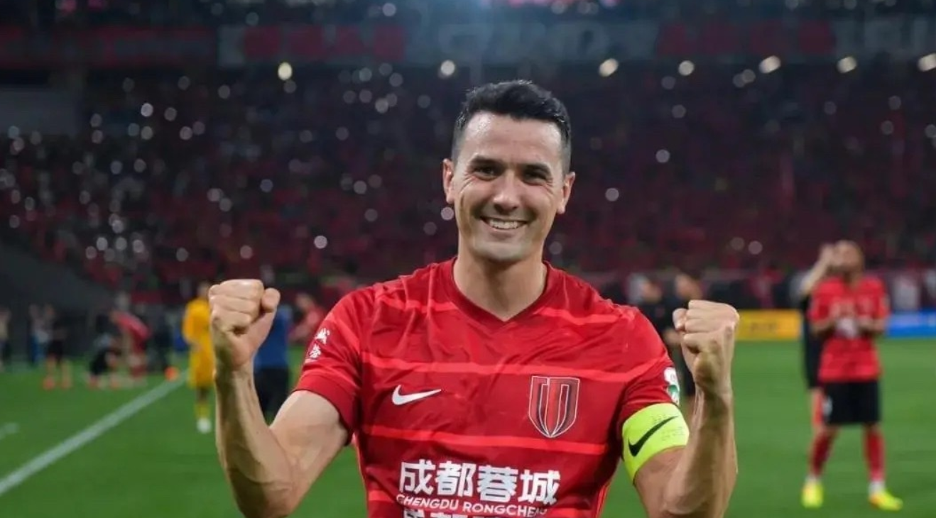 周定洋如果来上海海港，穆帅的中场做