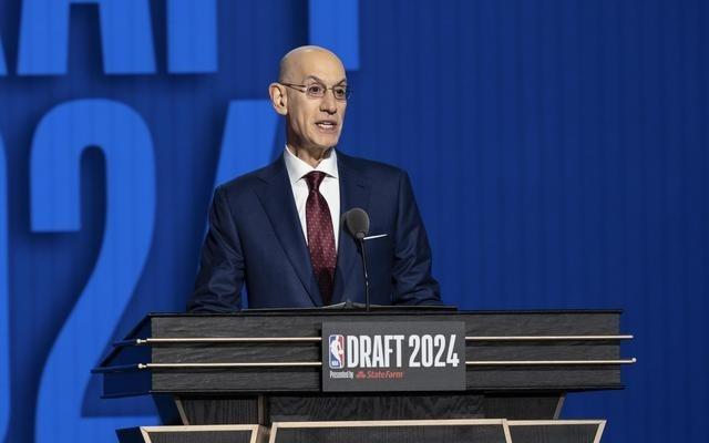 爆料记者：涉事公司跟快船签了3亿赞助萧华却说从没听过这个公司