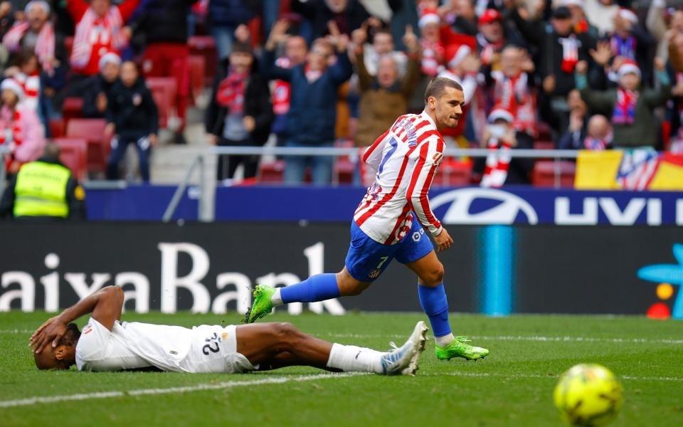 格列兹曼压哨破门！3场连入4球，破386天客场球荒，西蒙尼狂喜