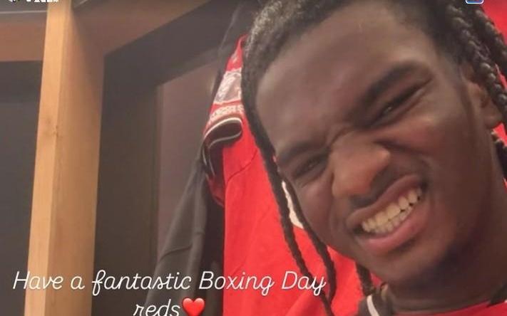 要不要一起分享全场最佳海文回复多古：当然可以，兄弟