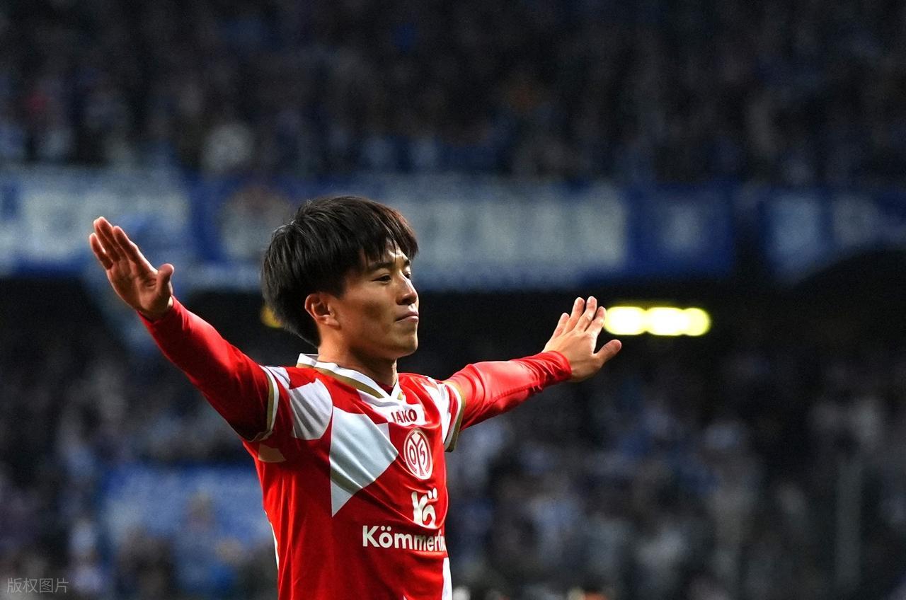 北欧神话vs德式战车！平局背后，谁在波兰古城的寒夜里更“受伤”