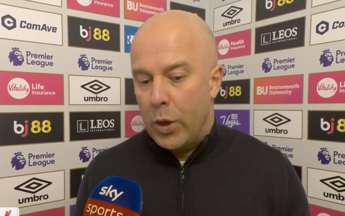 斯洛特：这场不该只有四分钟补时，也许多给两分钟走向会不同