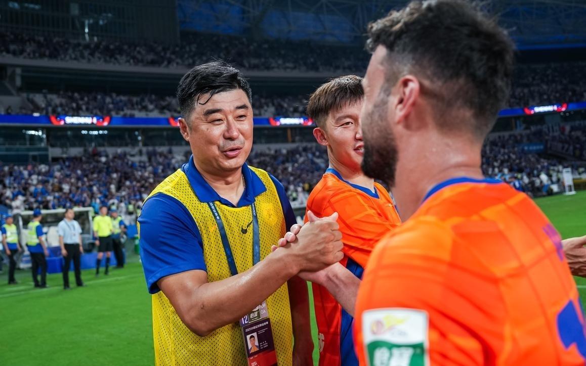 韩鹏离队,泰山队主帅人选成谜!瓦科冲击金靴、泽卡挑战助攻王