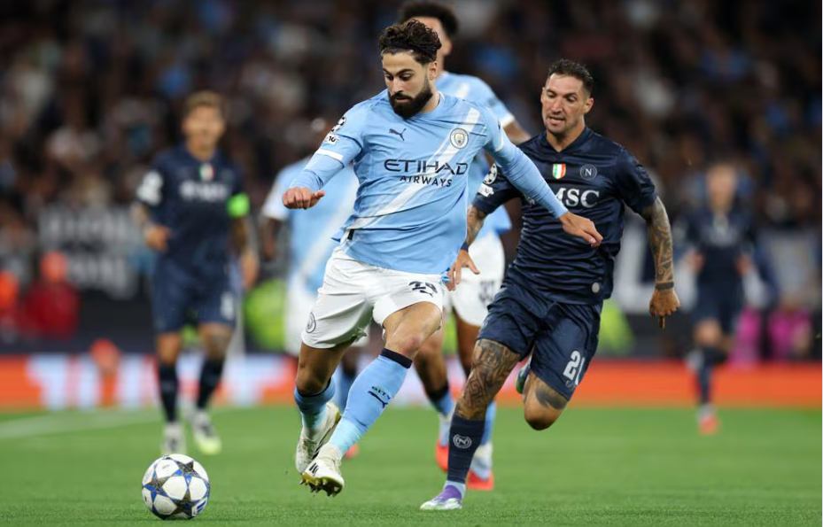 欧冠：曼城20十人那不勒斯！哈兰德破门+50球历史最快，多库建功