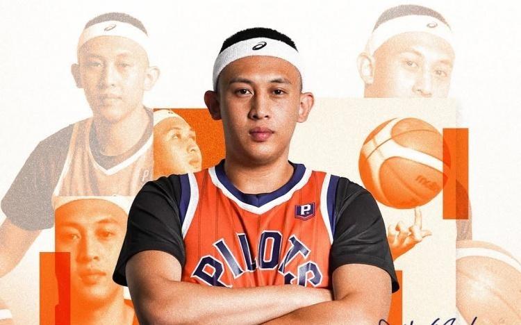 去年的CBA8号秀！桃园璞园领航猿官宣签约陈将双