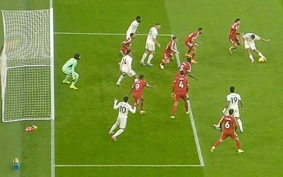 恩多耶疑越位干扰但进球有效，红军对