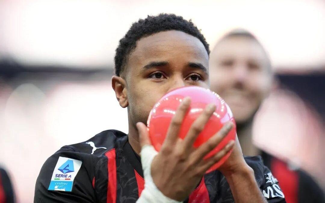 恩昆库丨气球没带够意甲：P一个