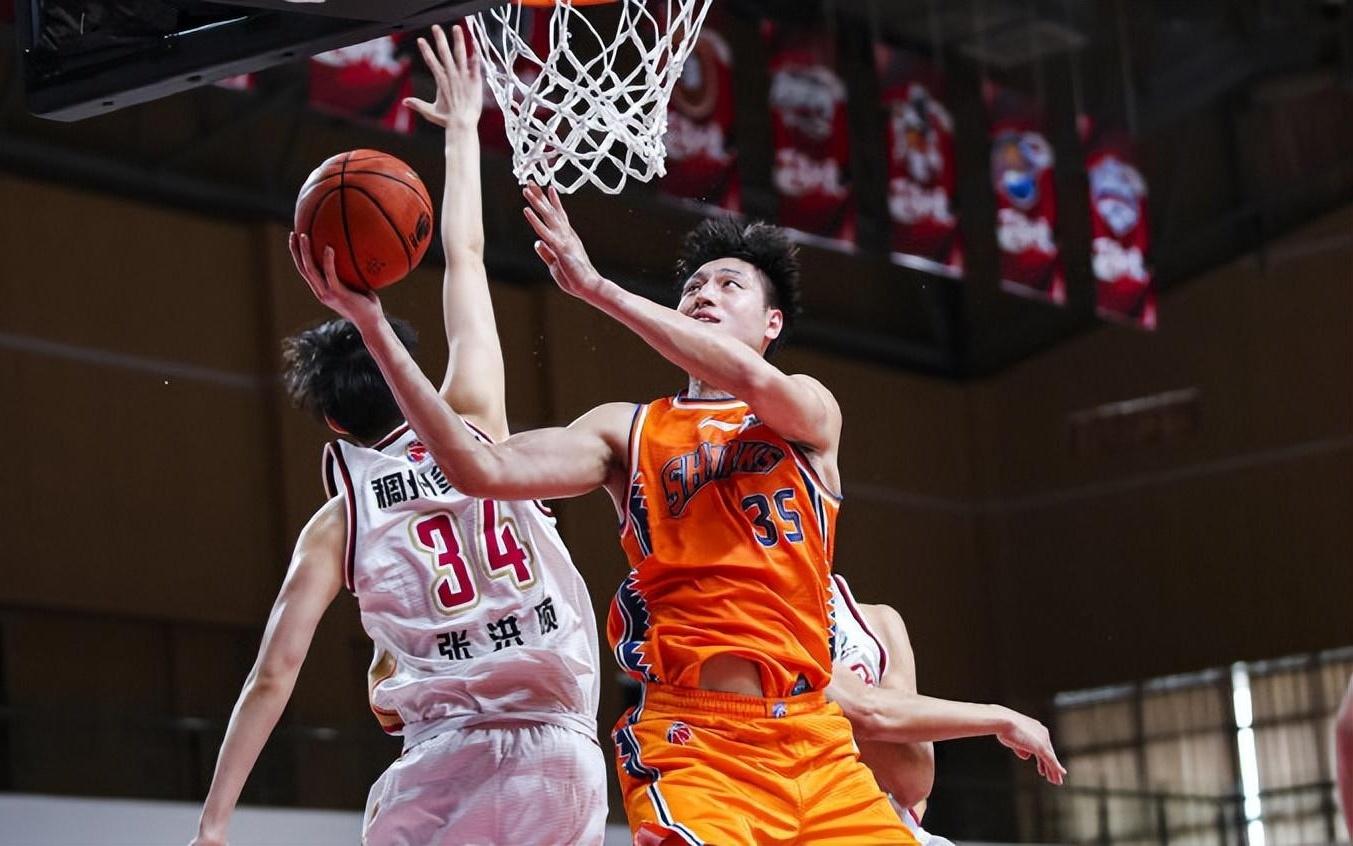 场均0.7分！CBA状元还想加盟广东宏远，朱芳雨眼光毒辣