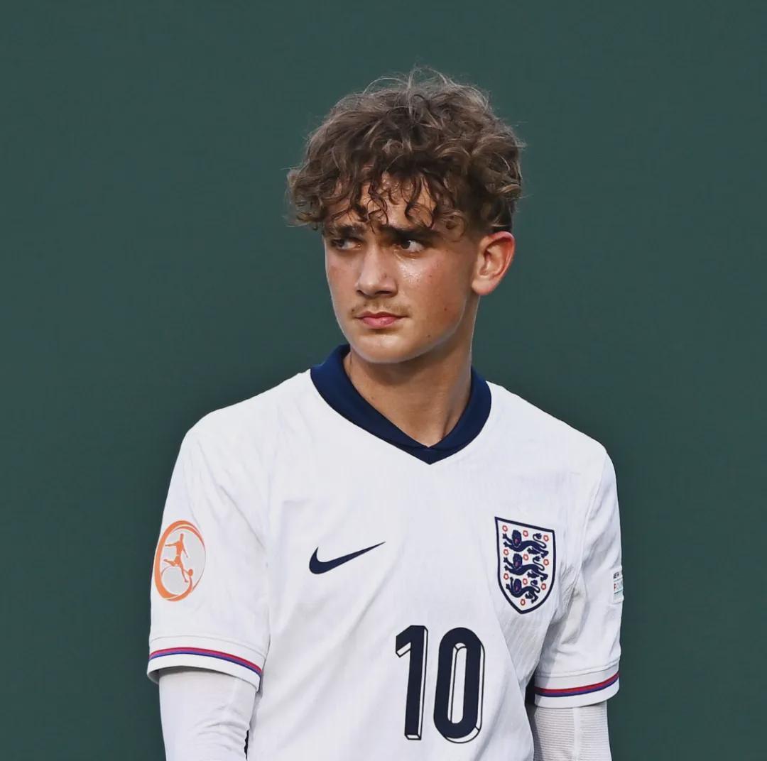 罗马诺：水晶宫将免签阿森纳新星！TA：众球探将道曼比作亚马尔！