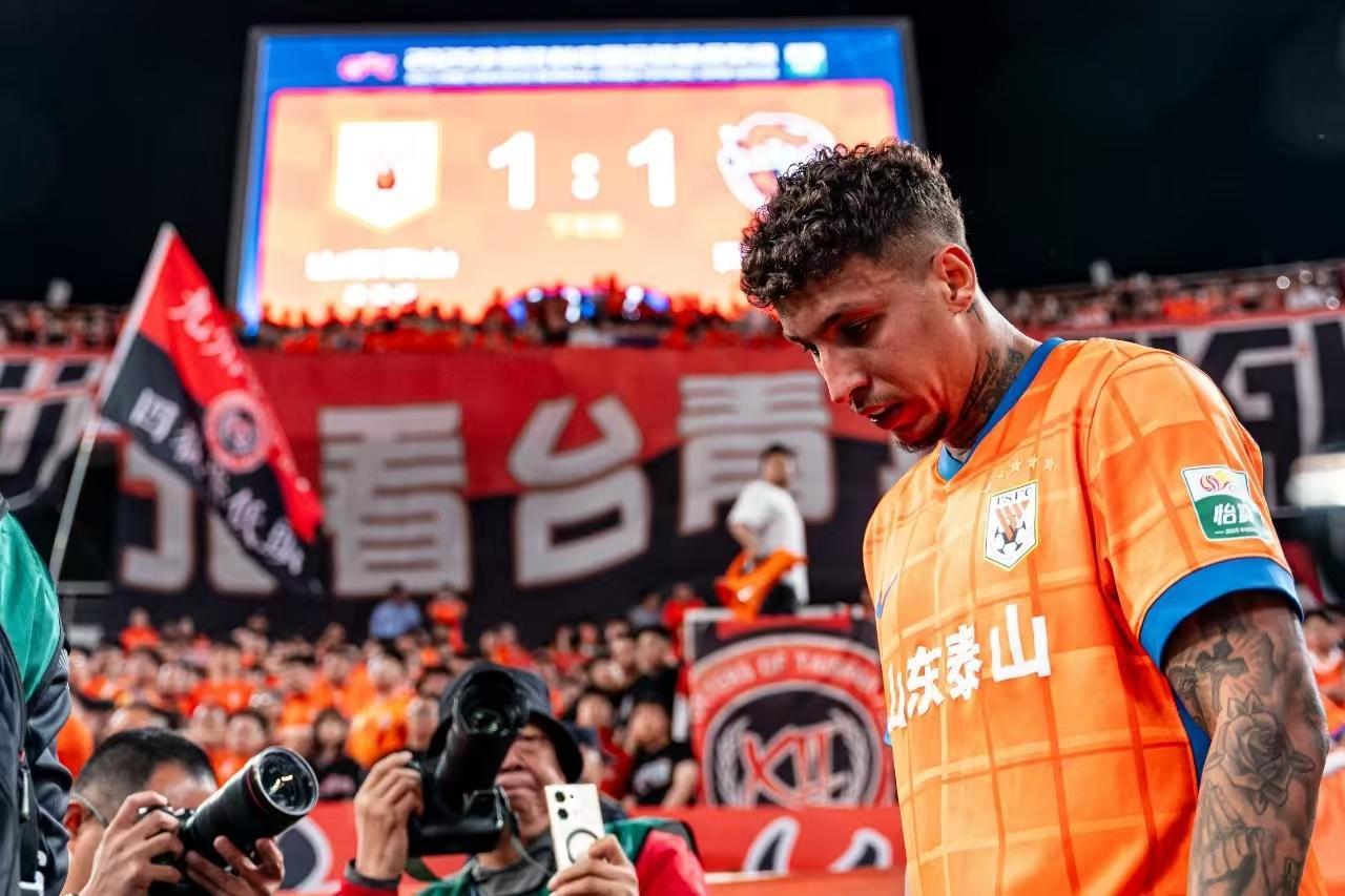 继4大主力缺阵后，山东泰山再收不利消息：克星来了！