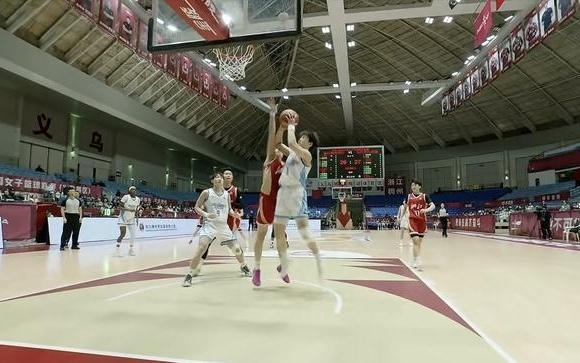 WCBA常规赛第9轮：山东赤水河酒8178险胜浙江稠州