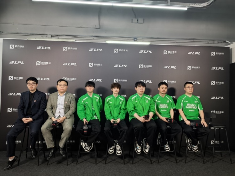 WBG赛后群访Xiaohu：运营和团战要加