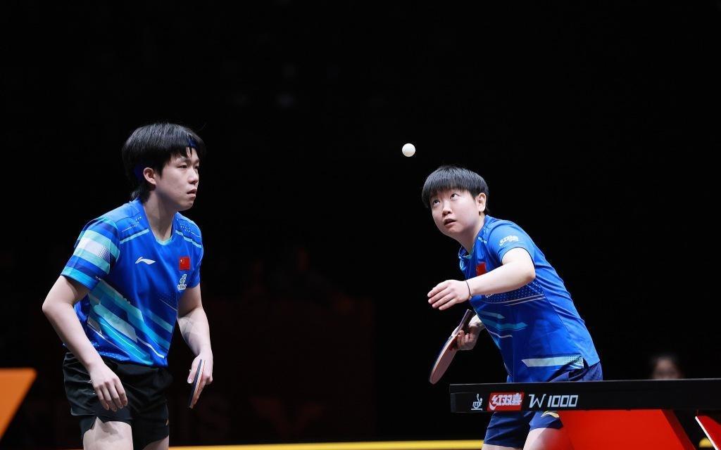 一日三赛+带伤出战，“莎头”不敌韩