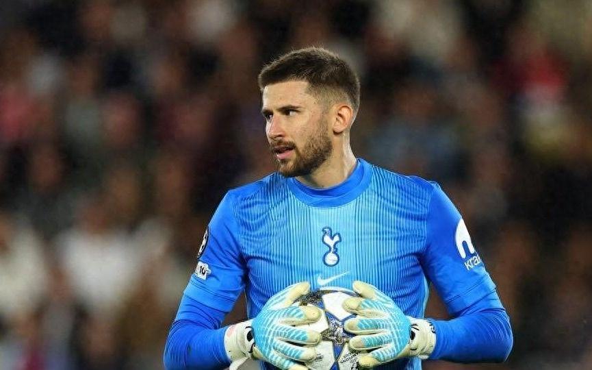 欧冠:8次关键扑救,本赛季首位获满分10分的门将诞生