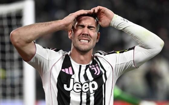 米体：DV9已失去世界杯机会，多家豪门想明年免签他