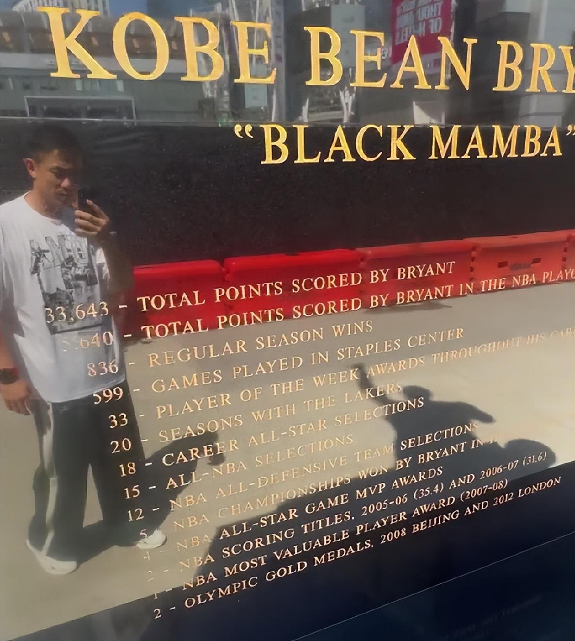 赵继伟“离队”！介绍NBA巨星科比成就，此行的目的又是什么呢