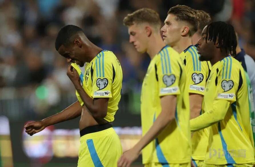 3战仅1分！瑞典进世界杯悬了英超两大神锋竟成累赘