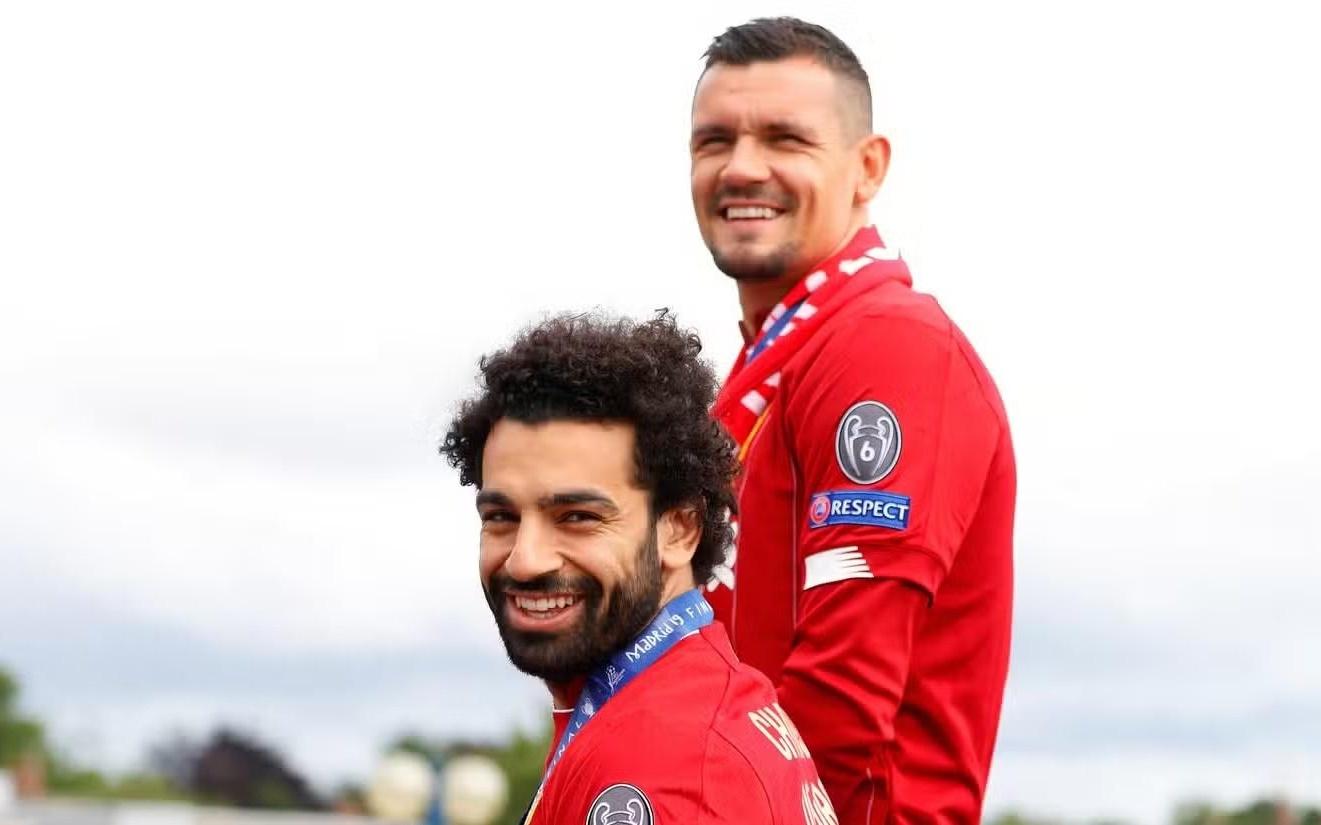 洛夫伦社媒发布爱心符号萨拉赫，力挺前利物浦队友