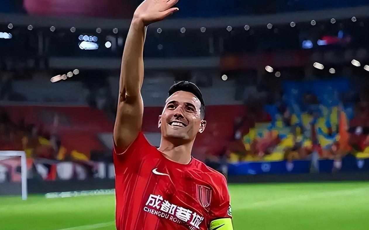 新恒大诞生中超劲旅崛起，与2大巨星传绯闻！野心不输老牌豪门