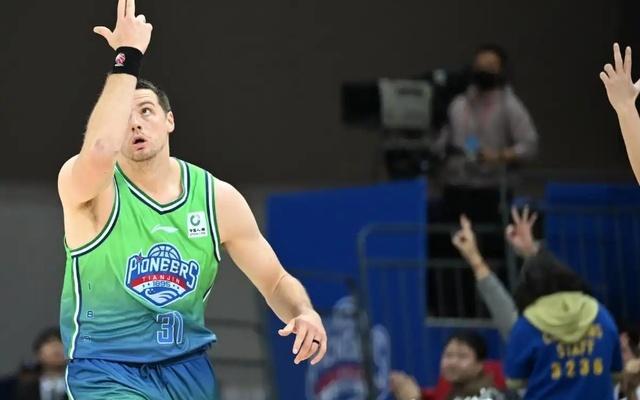 正式官宣！CBA老牌球队换帅，张德贵走马上任