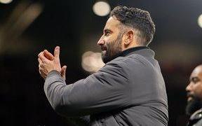 阿嗨变阿圣曼联官媒：1年前的今天，阿莫林成为曼联主教练