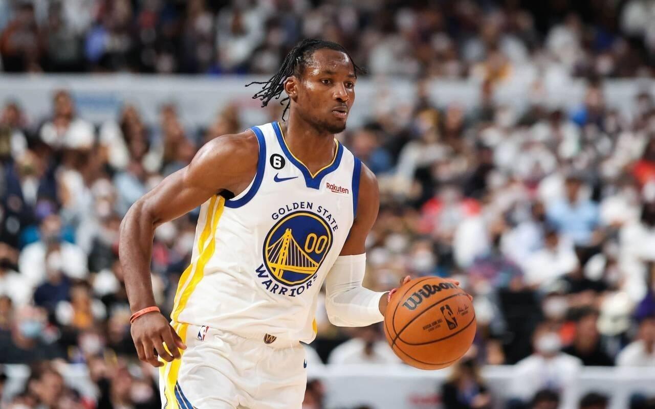 美媒：库明加的承诺取决于球员选择权争议