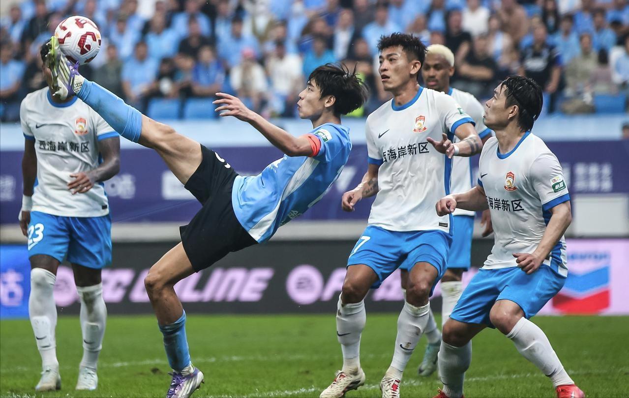 中超归来！武汉三镇来势汹汹，大连英博