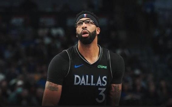 内线真神，浓眉对火箭单场送5盖帽，现役球员5+盖帽场次第一