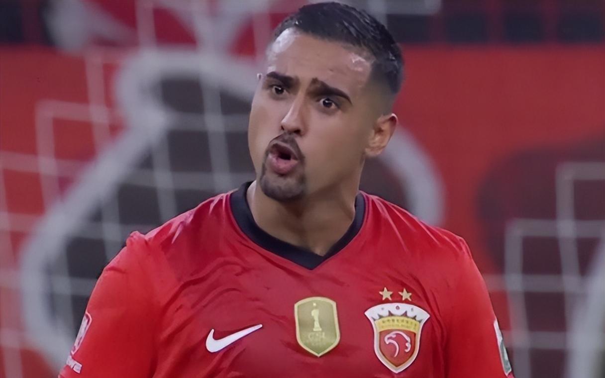 比赛还有一周开打，上海海港迎来一个令人振奋的大喜讯，冠军稳了